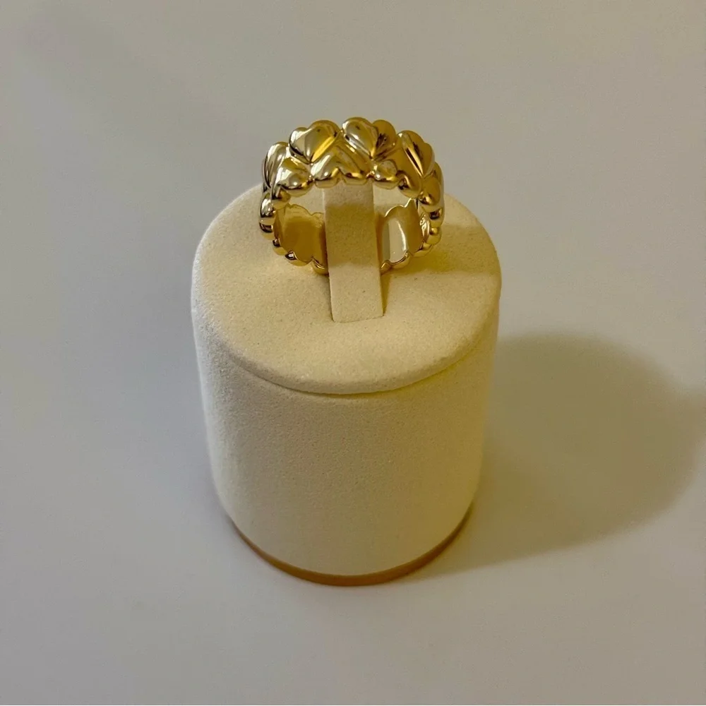 Gorjana New Size 9 18k Gold Plated Brass Lou Heart Statement Ring‎ - Picture 4 of 5